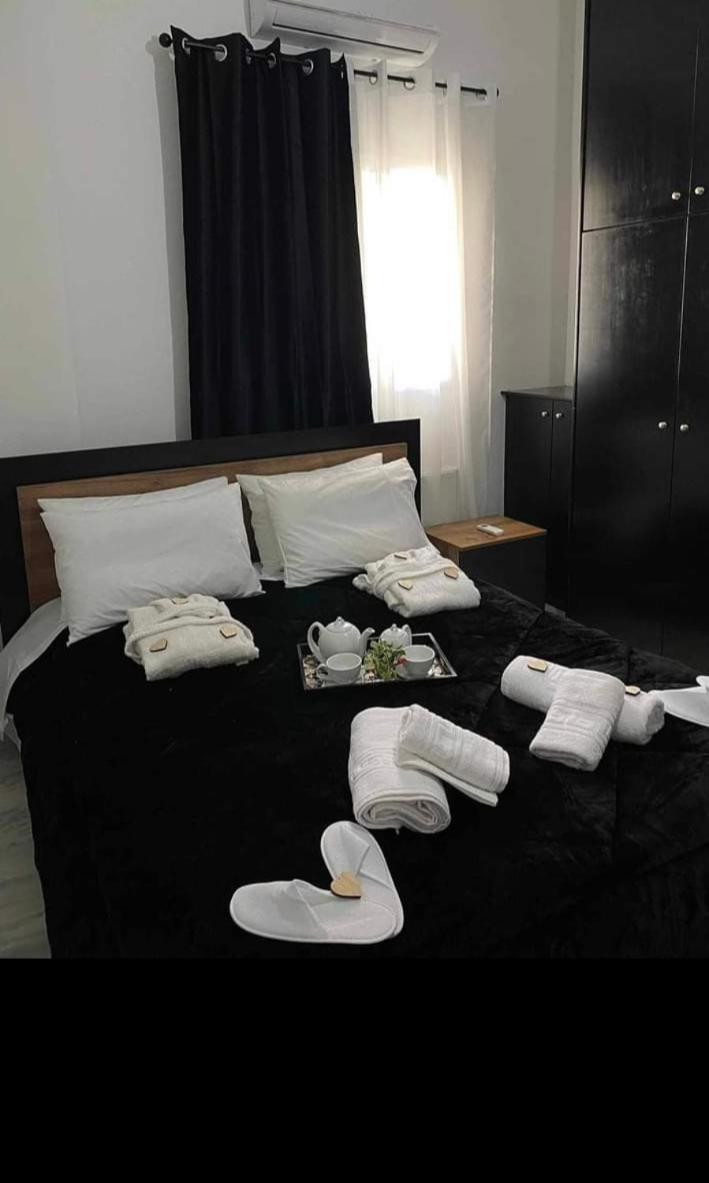 Mirto Luxury Appartment Iraklion Buitenkant foto